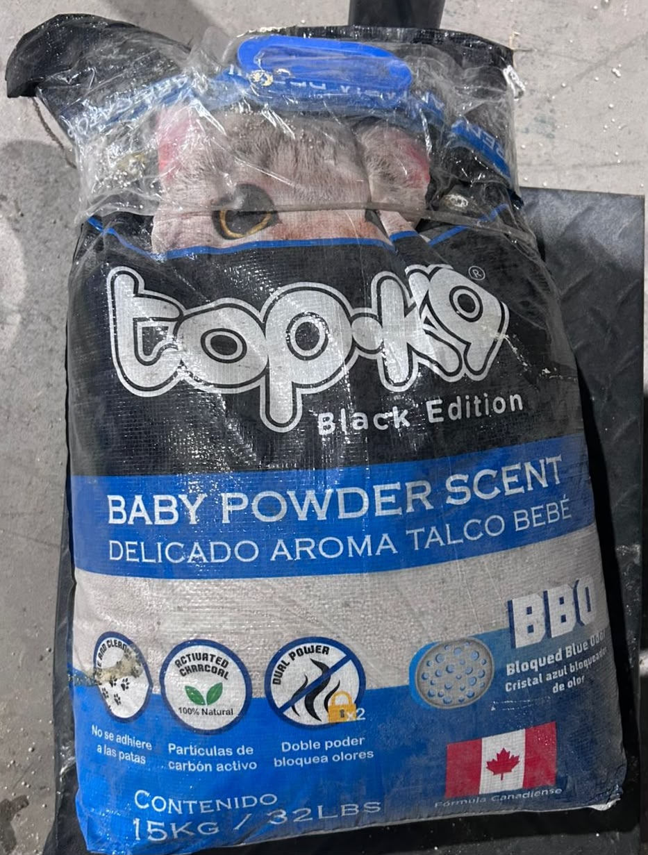 TopK9 Arena Aglutinante 15 KG Black Edition (Producto con detalle)